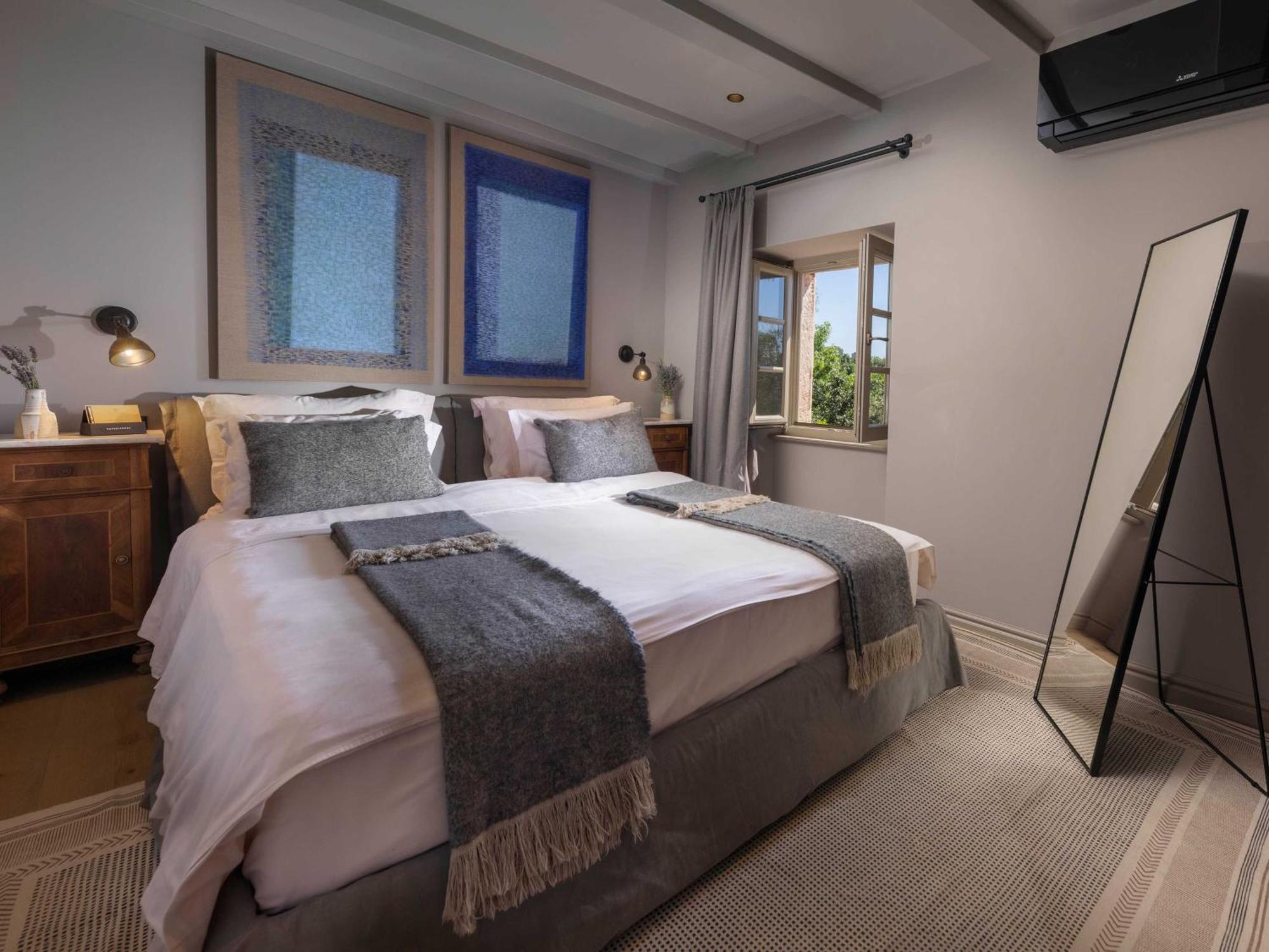 San Canzian Hotel & Residences - Small Luxury Hotels Of The World Buje Ngoại thất bức ảnh